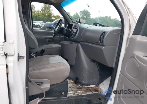 1999 Ford Econoline Xl/Xlt from USA, damaged, VIN 1FBSS31L5XHB76068